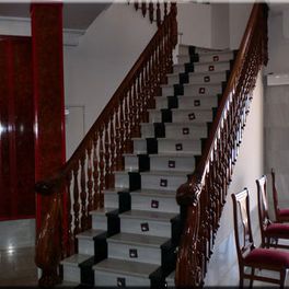 Hotel El Álamo Área de Servicio escaleras 1